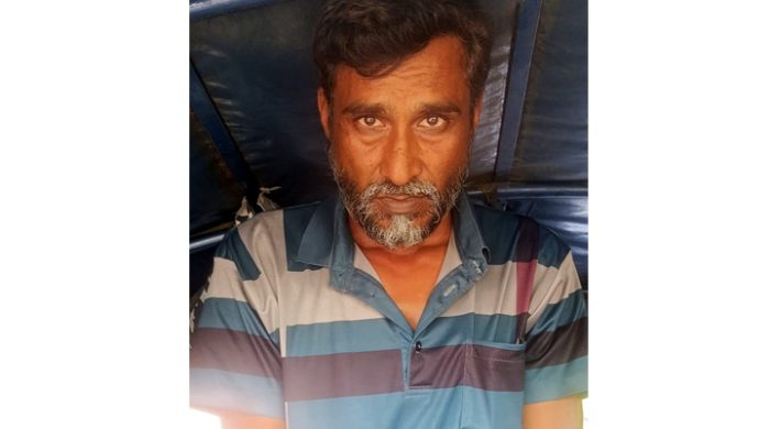 গাংনীতে ৪টি ককটেল বিষ্ফোরণ, গ্রেফতার-১